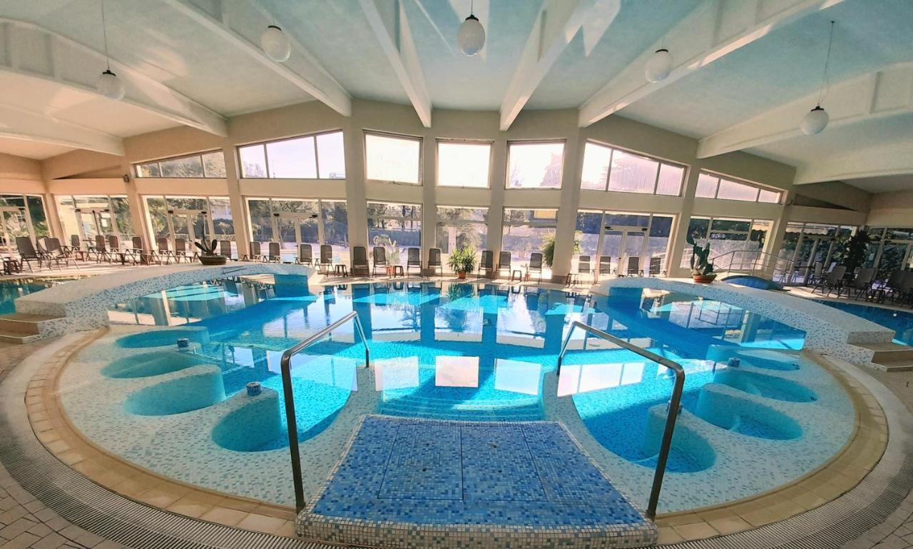 Hotel Internazionale Terme Abano Terme Esterno foto