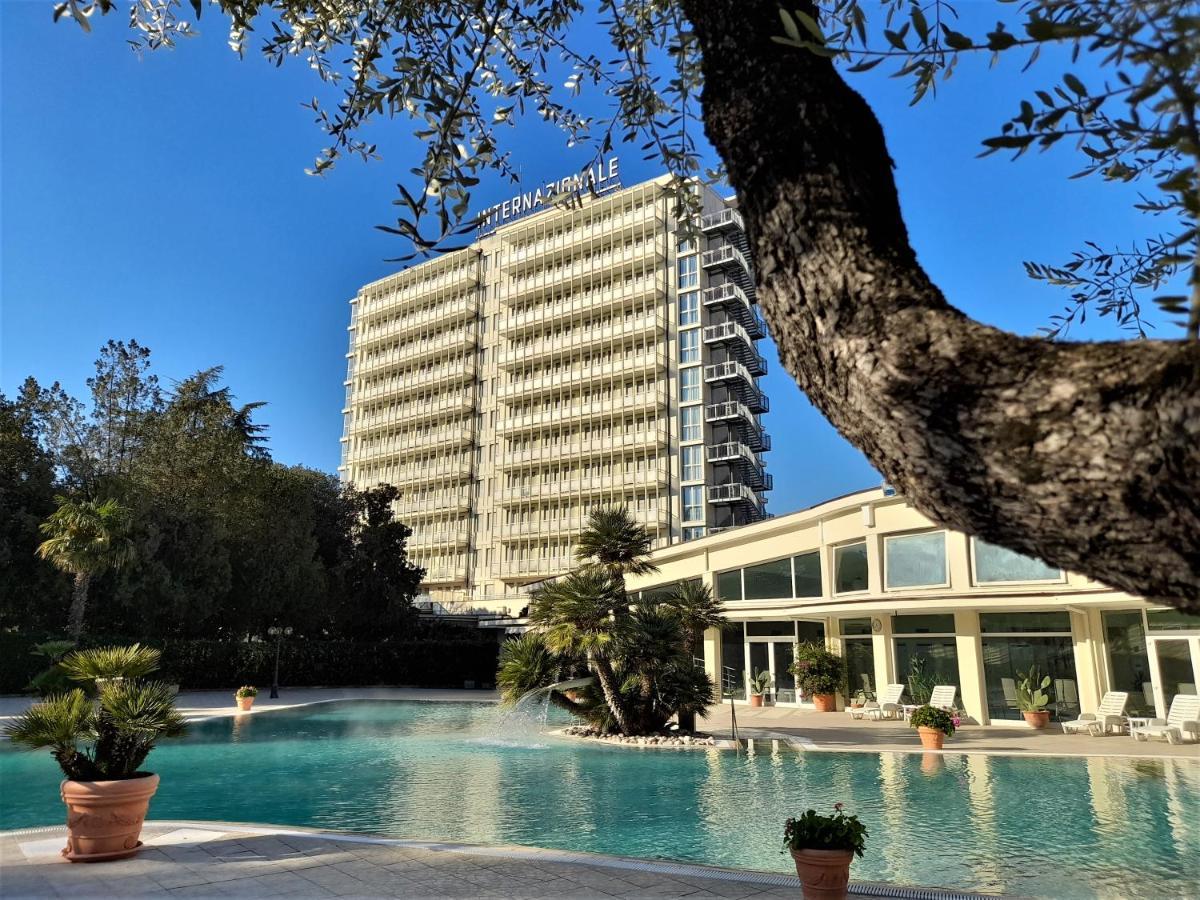 Hotel Internazionale Terme Abano Terme Esterno foto