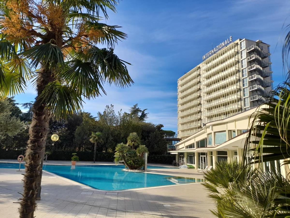 Hotel Internazionale Terme Abano Terme Esterno foto