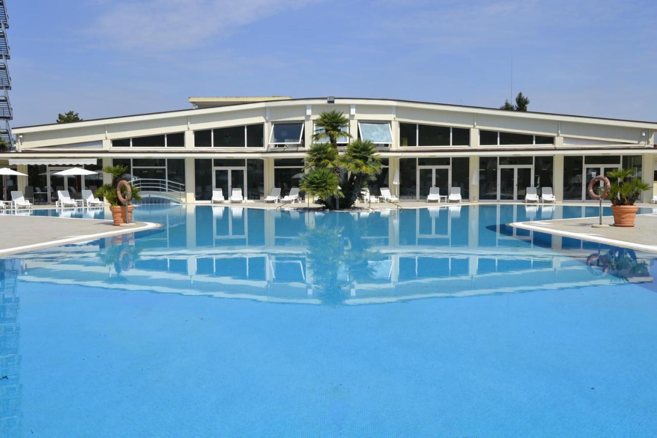 Hotel Internazionale Terme Abano Terme Esterno foto