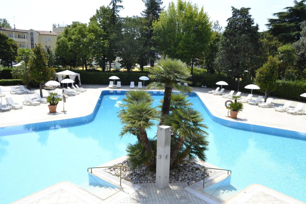 Hotel Internazionale Terme Abano Terme Esterno foto