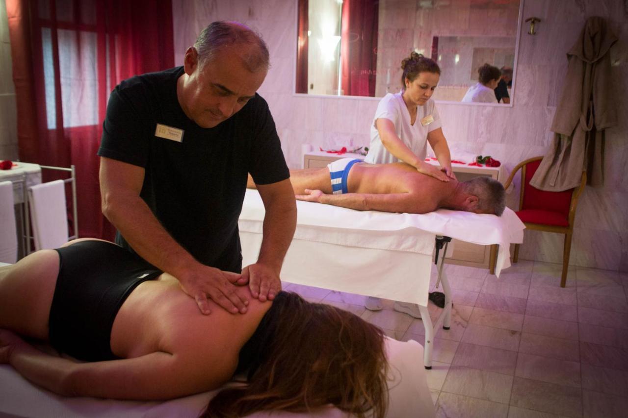 Hotel Internazionale Terme Abano Terme Esterno foto