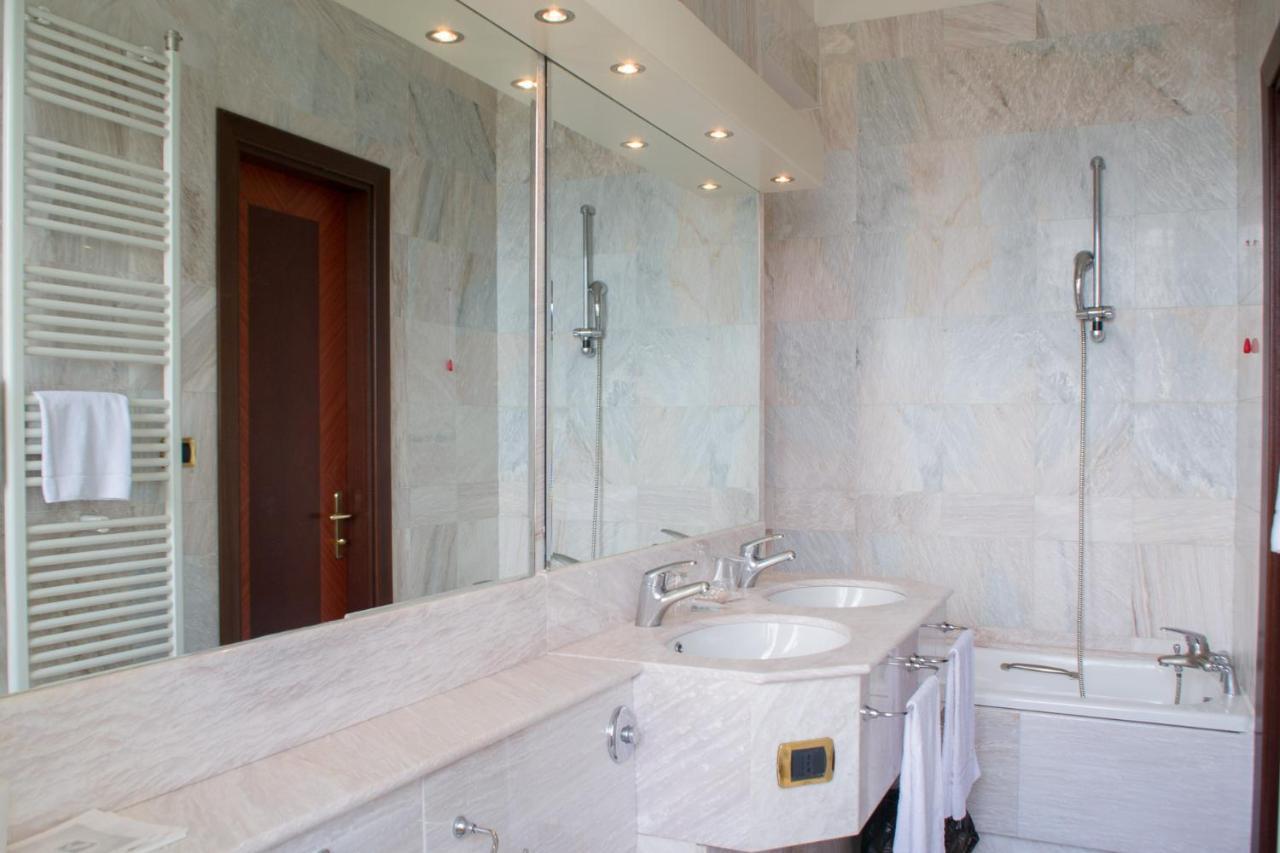 Hotel Internazionale Terme Abano Terme Esterno foto