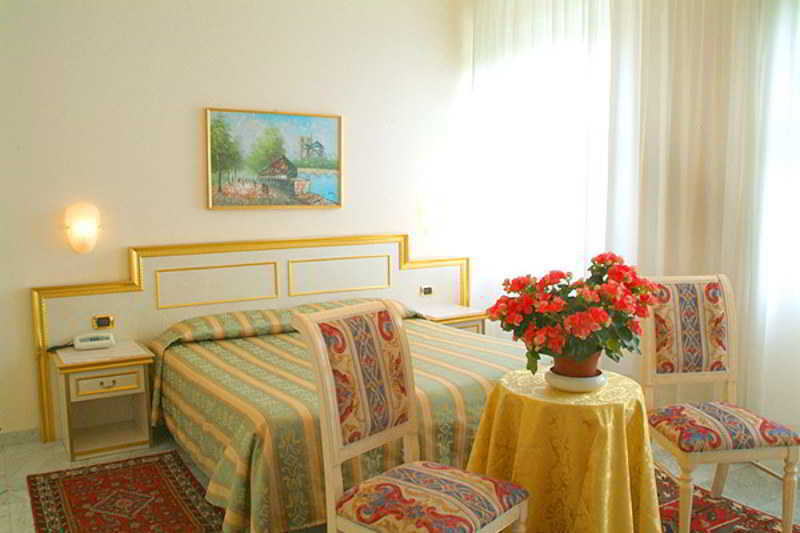 Hotel Internazionale Terme Abano Terme Esterno foto